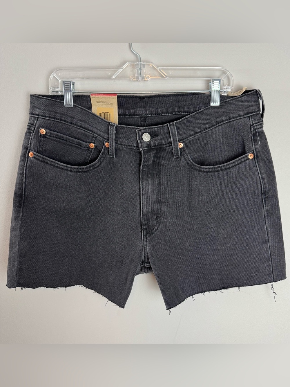 NWT Levi's Black 514 Straight High-Rise Raw Hem Denim Shorts Size 34
